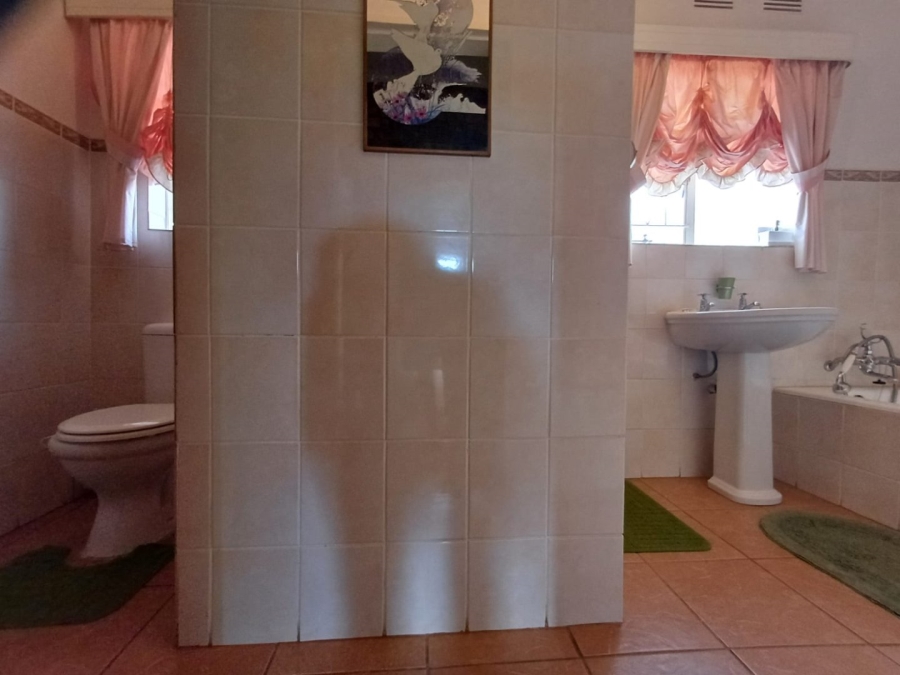 3 Bedroom Property for Sale in Flimieda North West